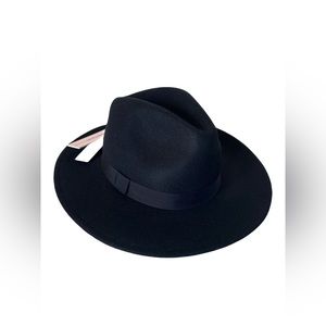 Aqua - Women's Black Wool Hat, Style 304 (One Size)